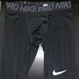 nike pro mens leggingins